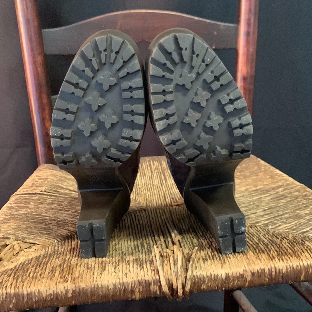 Yves Saint Laurent Diane 90 Moccasin suede pumps - Picture 5 of 6